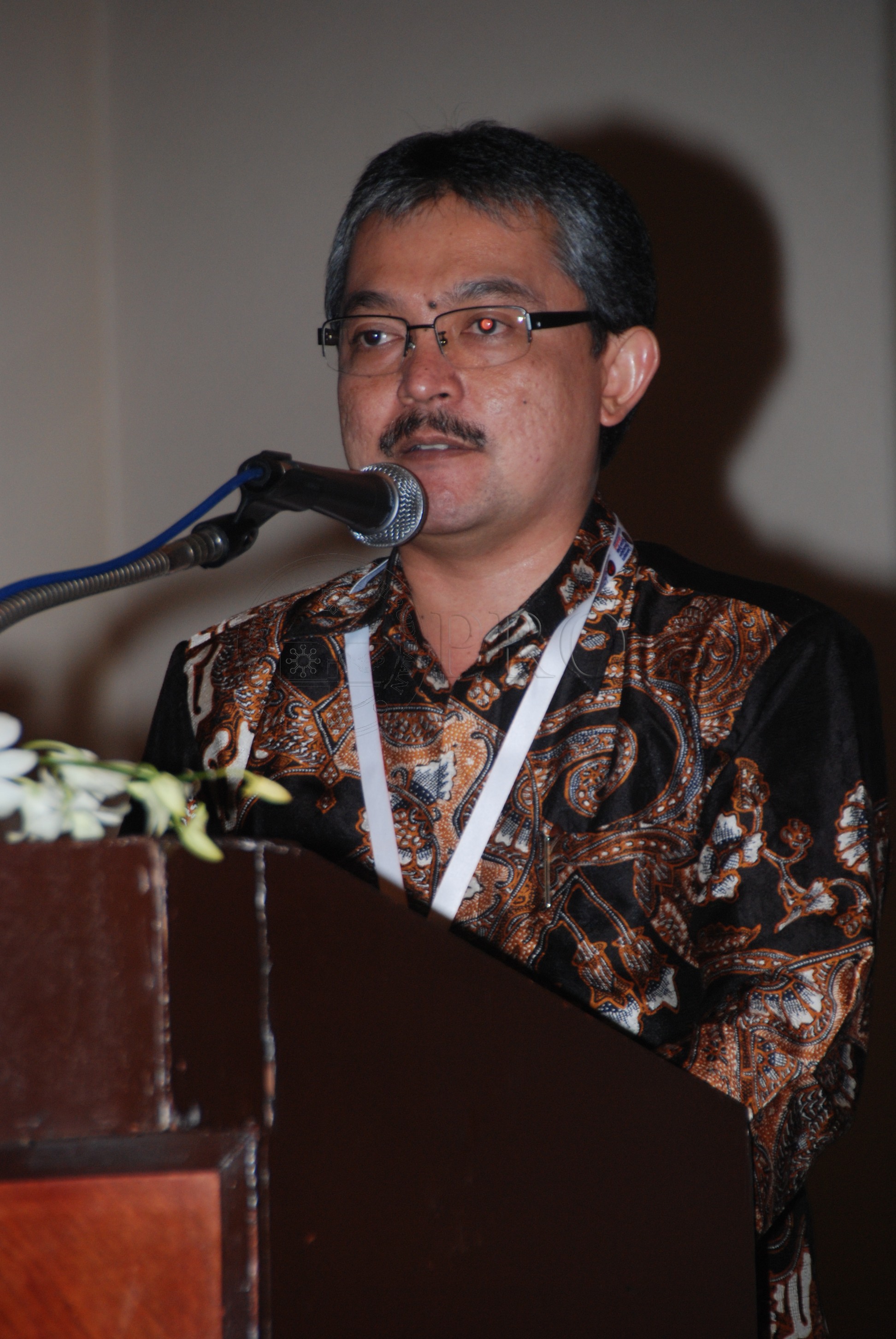 PRO 12 120 upi DSC 6249